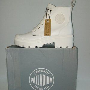 Palladium Pallabase Leather Boots in White